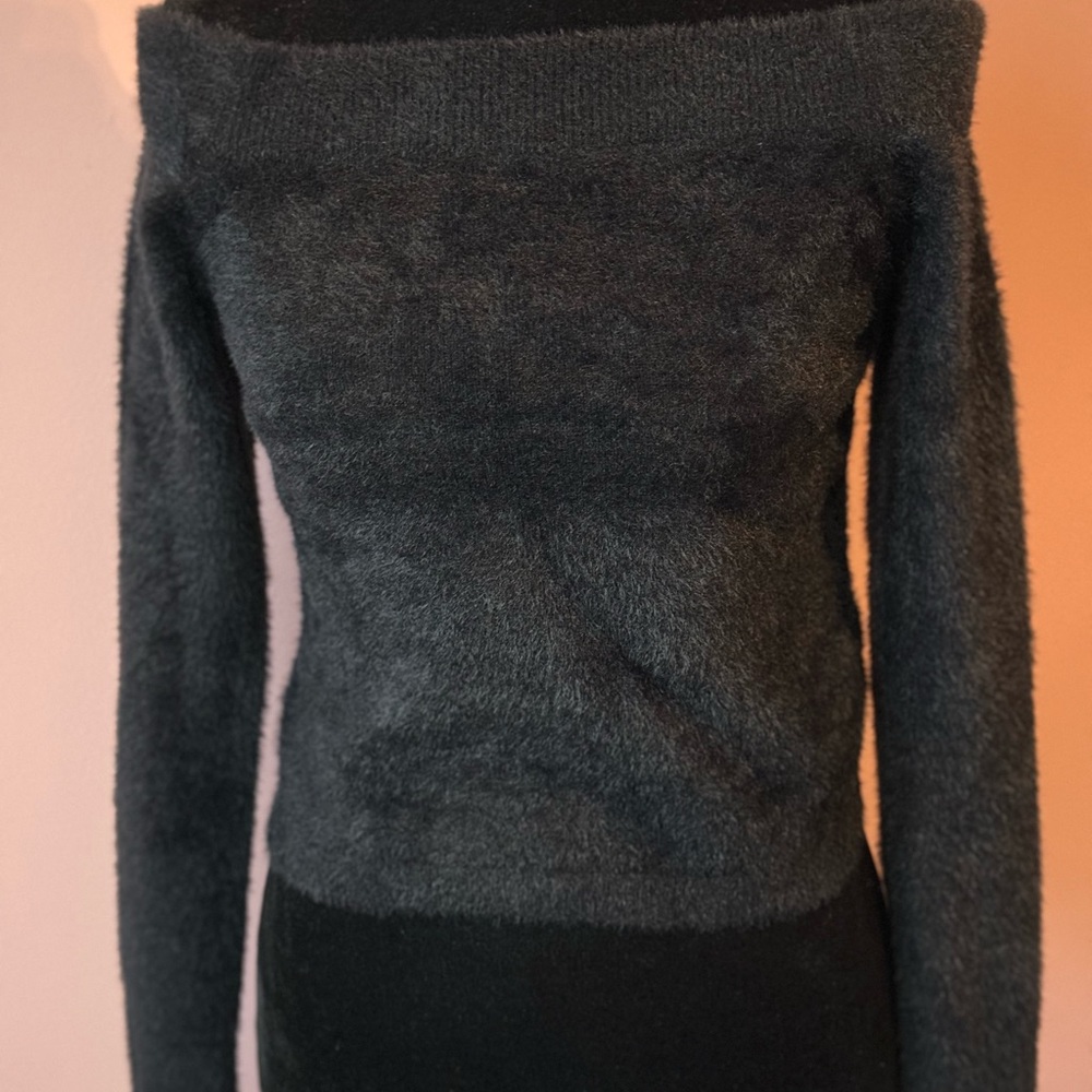 Good American Plush Off Shoulder Top